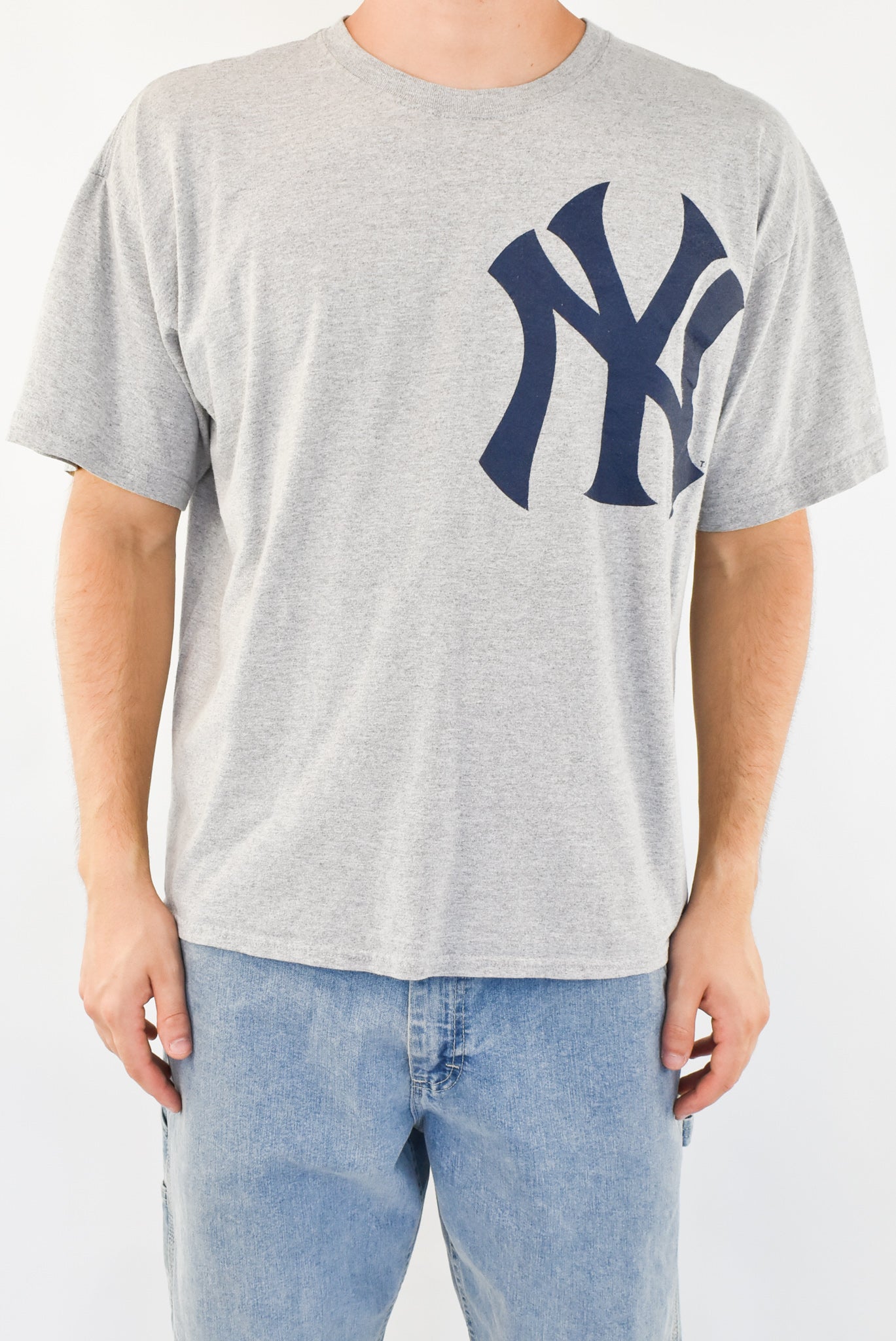 Grey Yankees T-shirt