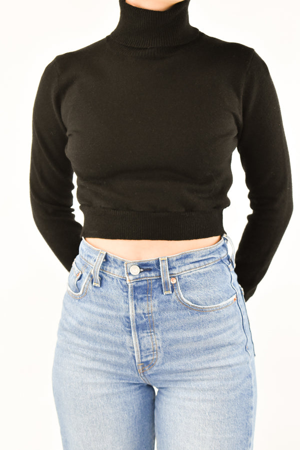 Cropped Black Turtleneck