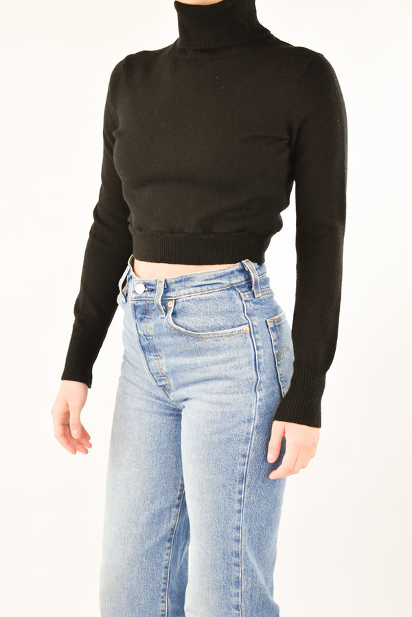 Cropped Black Turtleneck